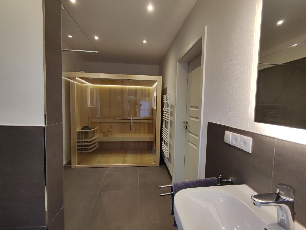Forsthaus Zartwitzer Huette Apartment Rechlin Exterior foto